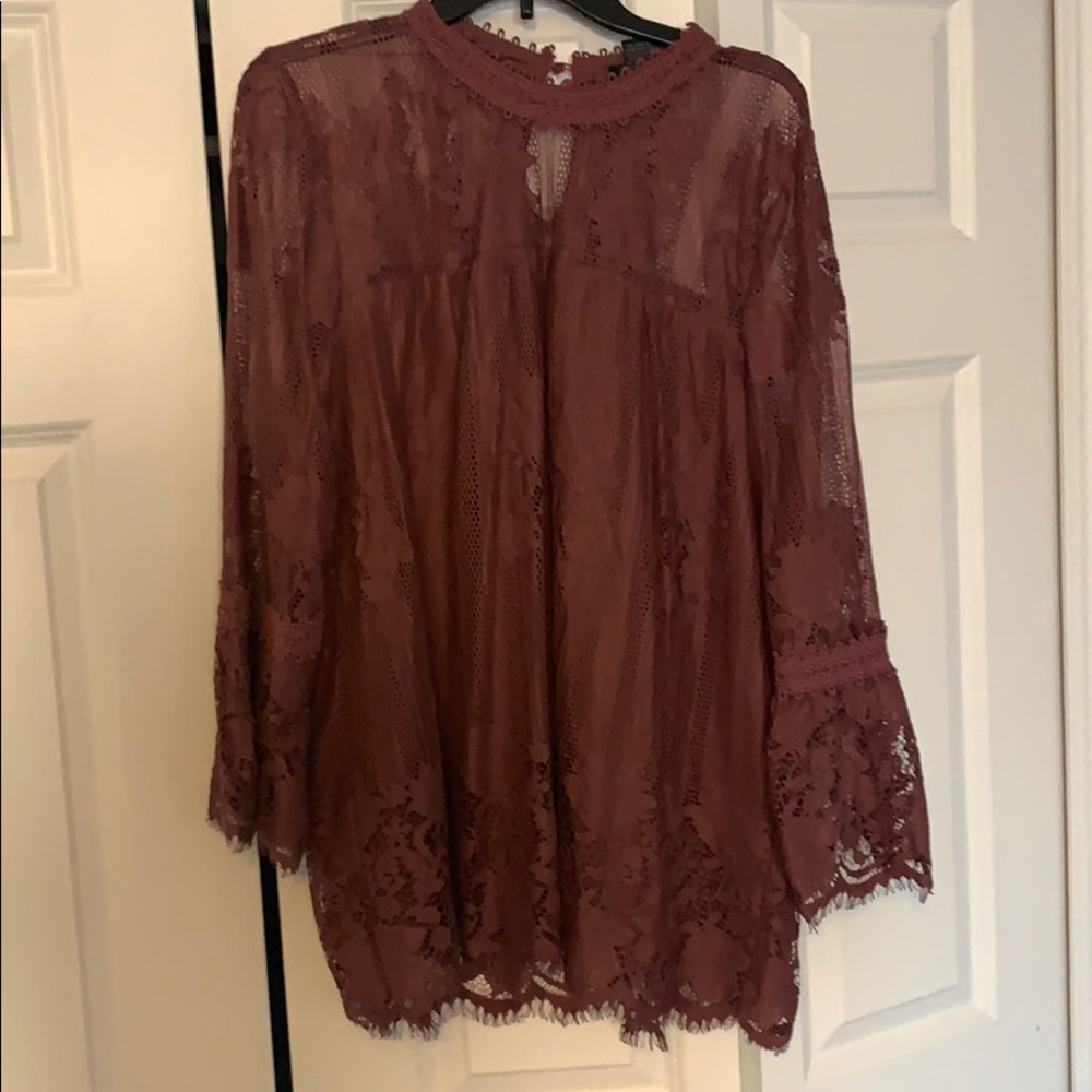 Maybe lacy work top